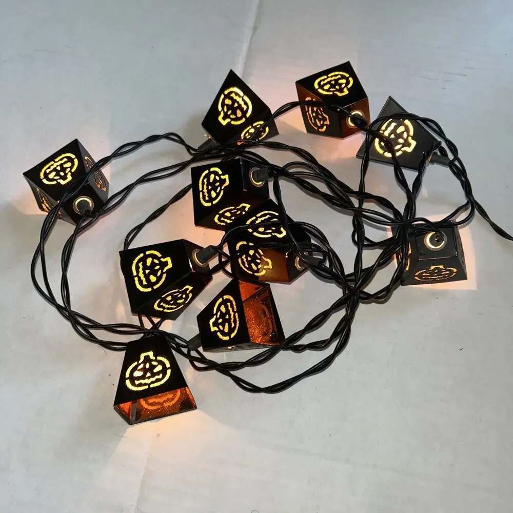 Halloween 10 count pumpkin Jack O Lantern lights with boxes Working Used Good